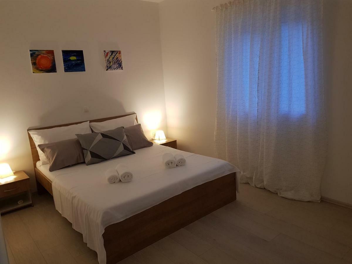 Apartman Cezar Apartment สโตเบรช ภายนอก รูปภาพ