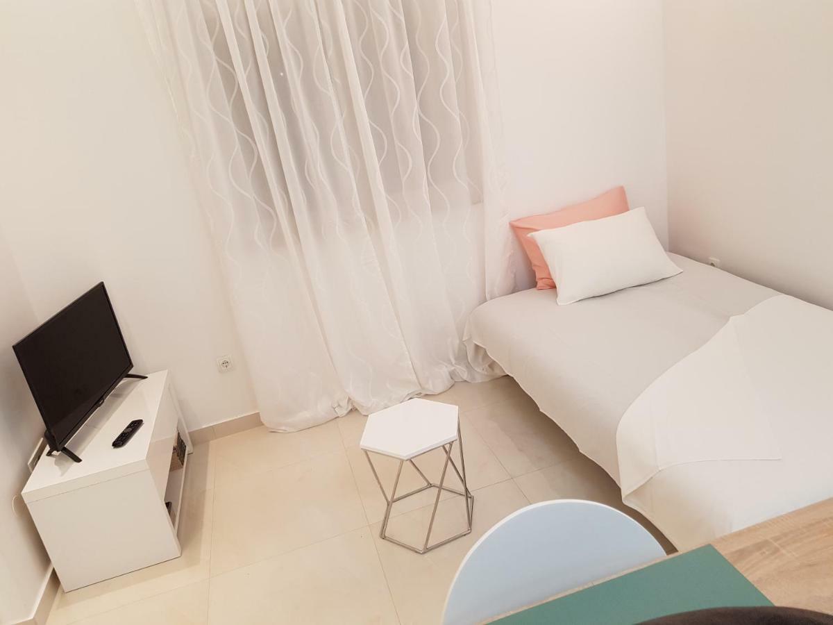 Apartman Cezar Apartment สโตเบรช ภายนอก รูปภาพ
